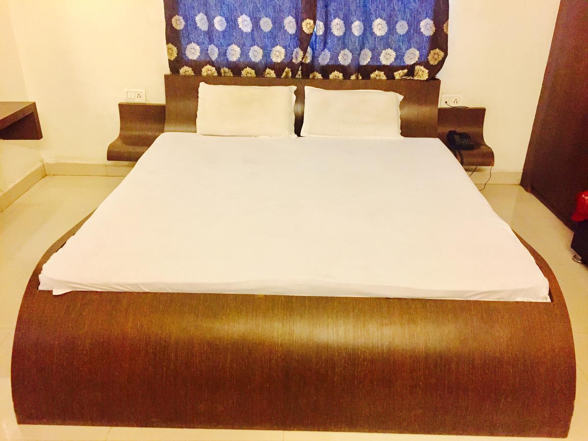 Hotel Shiva Sehore Extérieur photo